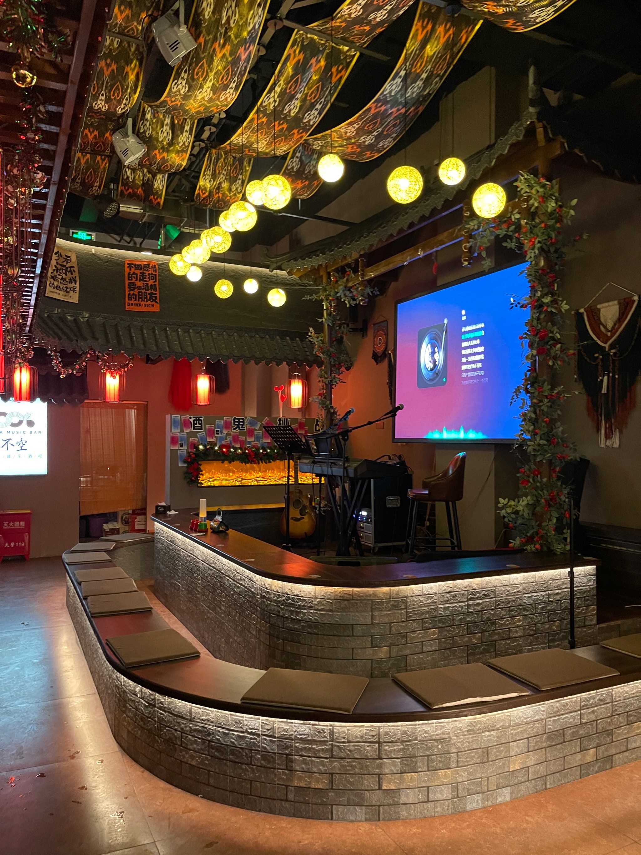 泰安商务ktv中低端实惠消费-新泰市ktv预订